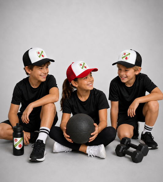 Gruppe Kinder mit TV Miesbach Caps