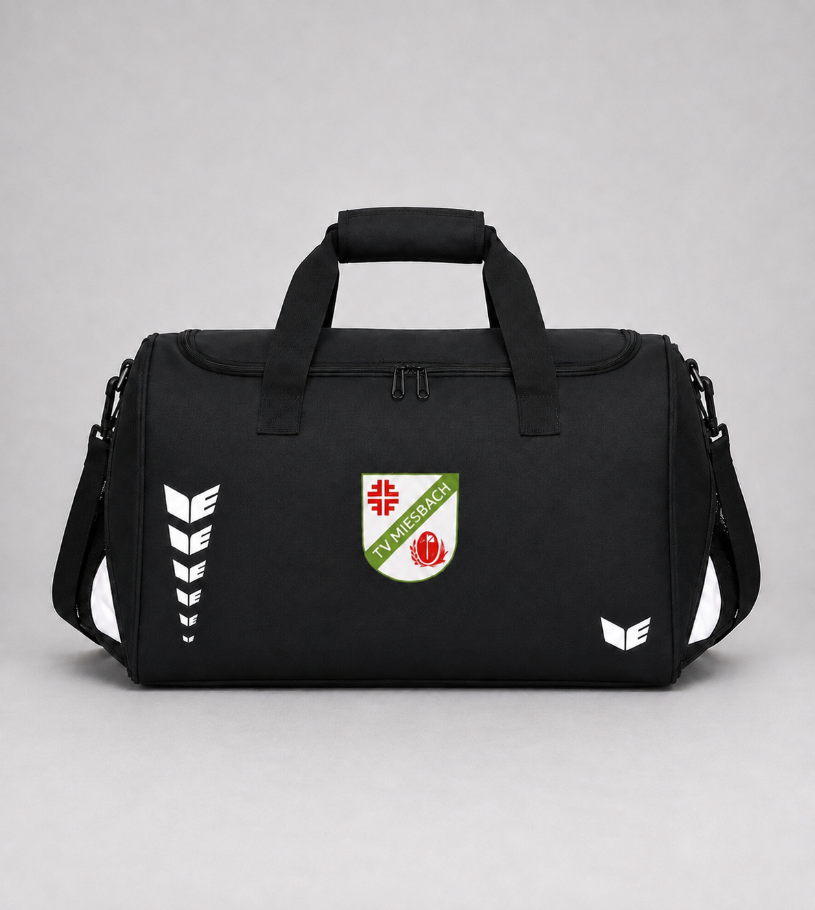 schwarze Sporttasche von Erima mit TV Miesbach Logo